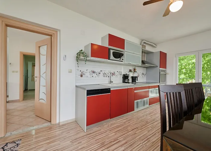 Ugrina Apartman Trogir