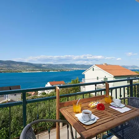 Appartement Ugrina *