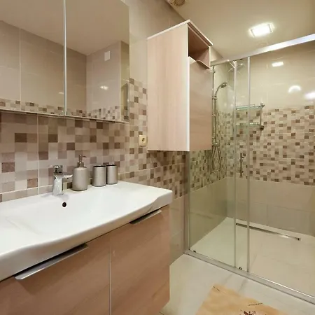 Appartement Ugrina *